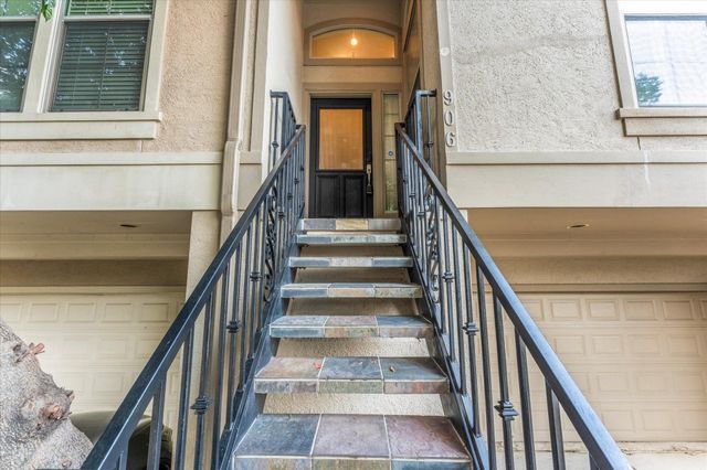 906 Reinicke Street, Houston, TX 77007