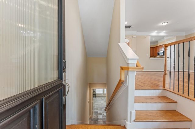 906 Reinicke Street, Houston, TX 77007