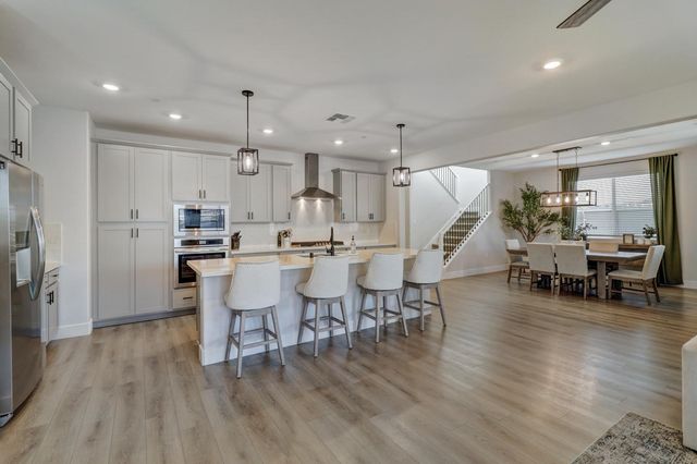 4300 Greenshank Cir, Rancho Cordova, CA 95742