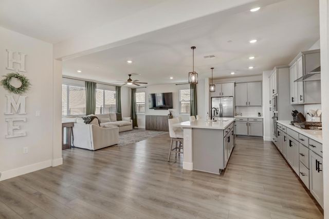 4300 Greenshank Cir, Rancho Cordova, CA 95742