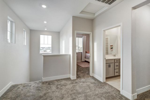 4300 Greenshank Cir, Rancho Cordova, CA 95742