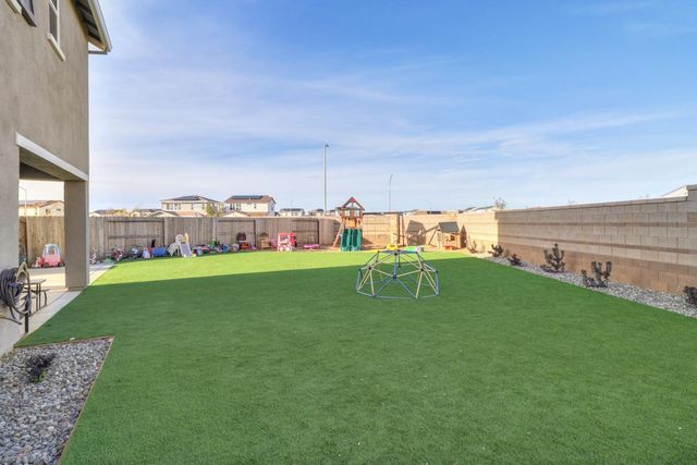 4300 Greenshank Cir, Rancho Cordova, CA 95742