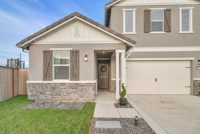 4300 Greenshank Cir, Rancho Cordova, CA 95742
