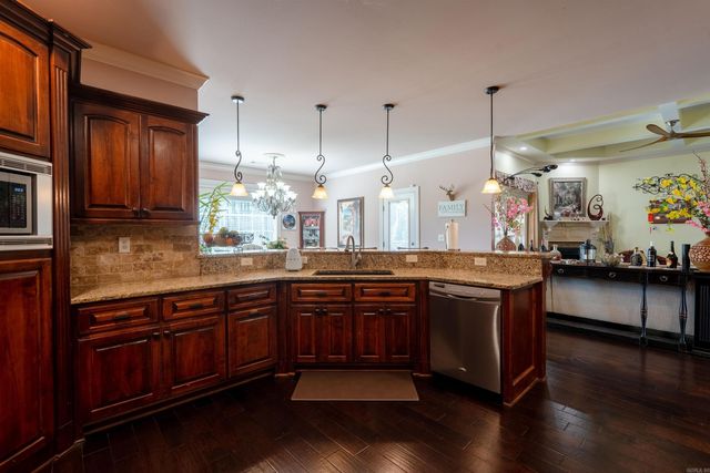 70 Maggie Lane, Searcy, AR 72143