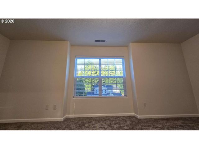 16379 TRAIL VIEW Dr, Oregon City, OR 97045