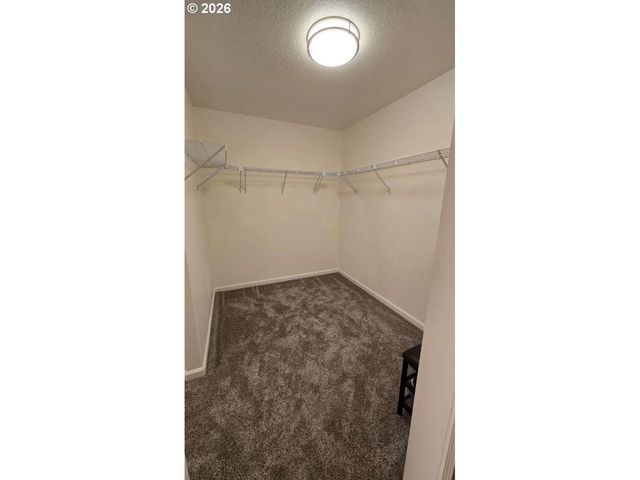 16379 TRAIL VIEW Dr, Oregon City, OR 97045