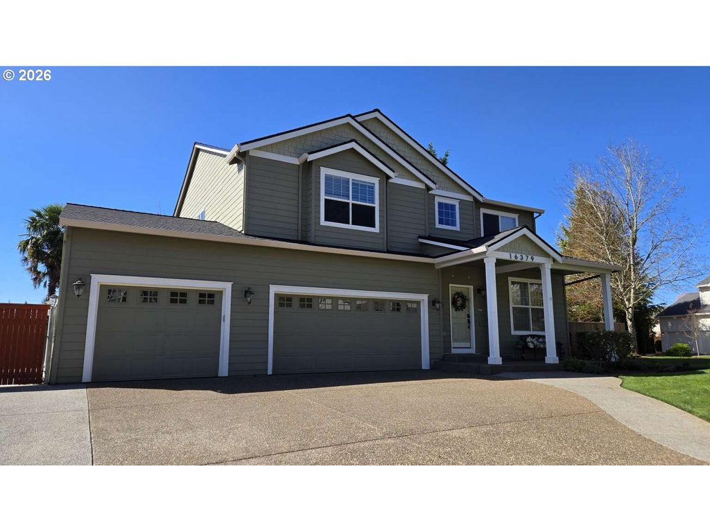 16379 TRAIL VIEW Dr, Oregon City, OR 97045