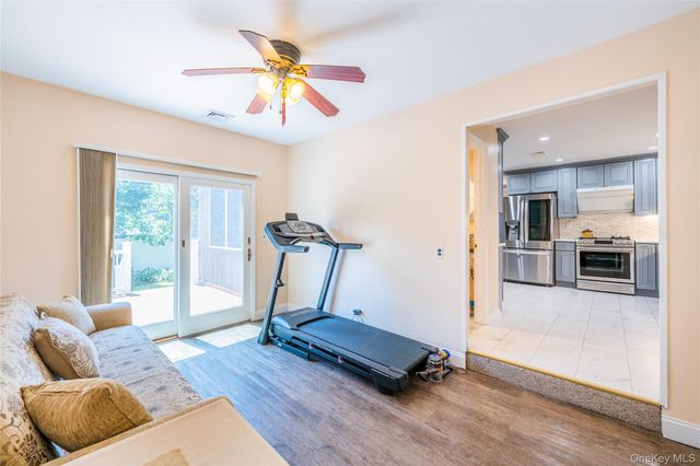 12 Grand Place, East Northport, NY 11731