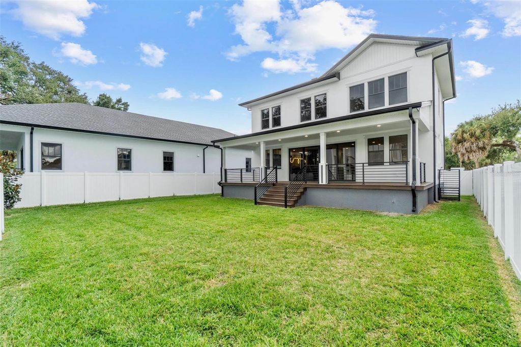 Image 3 of property listing at 401 PARK BOULEVARD, Oldsmar, FL 34677