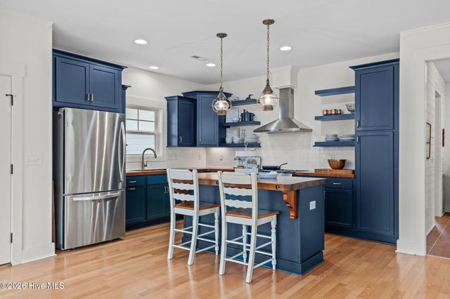 303 Bogue Watch Drive, Newport, NC 28570