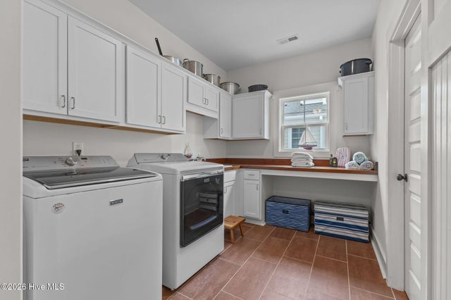 303 Bogue Watch Drive, Newport, NC 28570