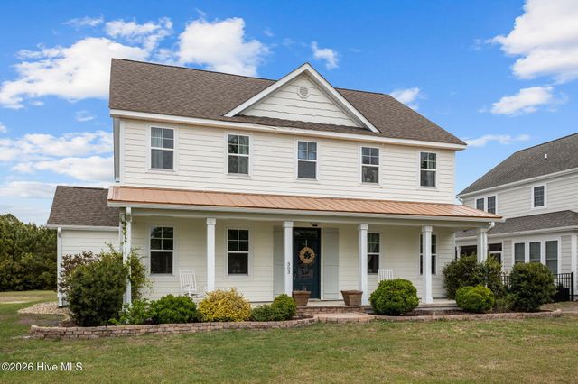 303 Bogue Watch Drive, Newport, NC 28570