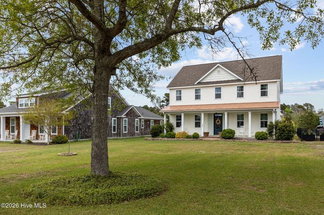 303 Bogue Watch Drive, Newport, NC 28570