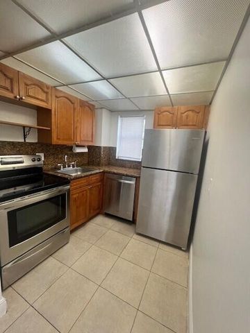 3200 Coral Springs Drive 103, Coral Springs, FL 33065