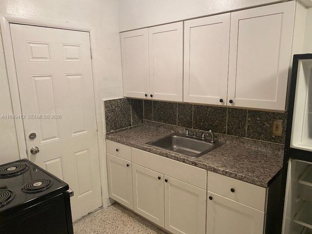 626 NE 61st St 5, Miami, FL 33137