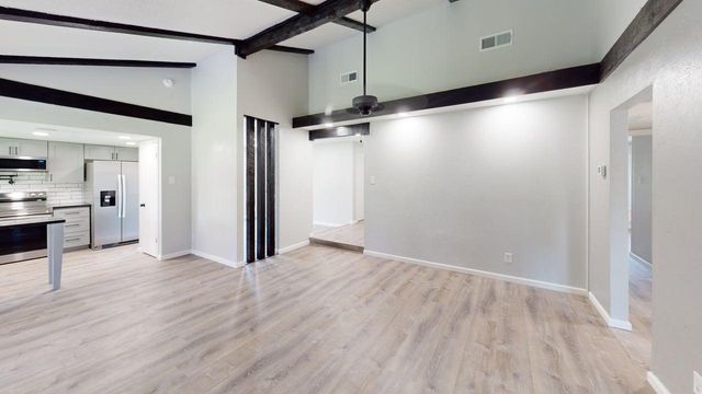 633 Stroud Lane, Garland, TX 75043