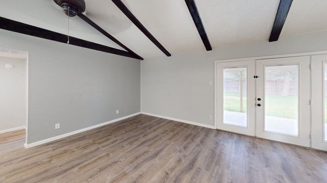 633 Stroud Lane, Garland, TX 75043