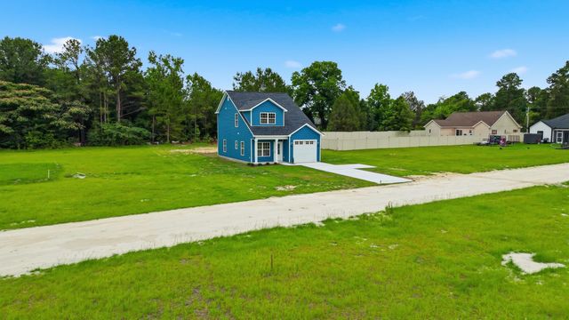 5824 Antioch Rd., Conway, SC 29527