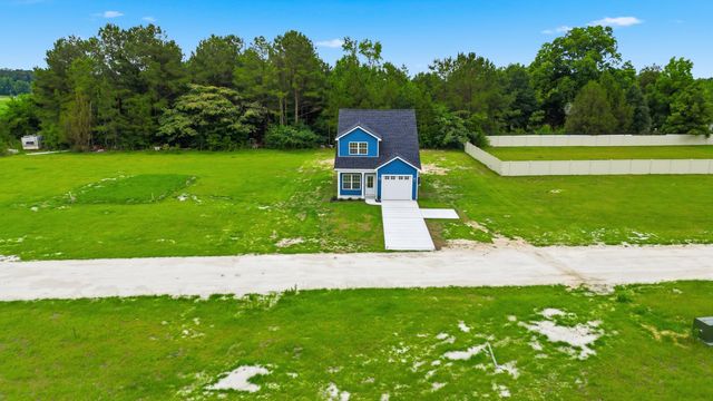 5824 Antioch Rd., Conway, SC 29527