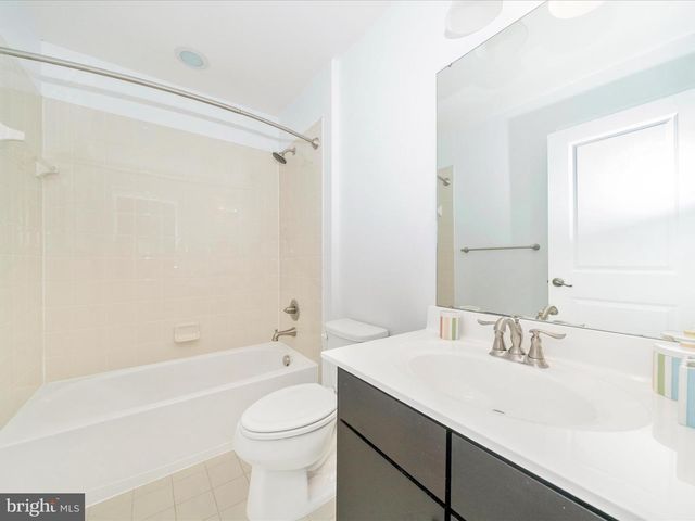 5314 DAVIS POINT LN, Greenbelt, MD 20770