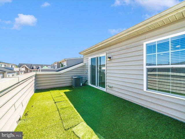 5314 DAVIS POINT LN, Greenbelt, MD 20770