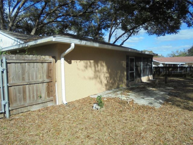 48 SILVER PLACE, Ocala, FL 34472