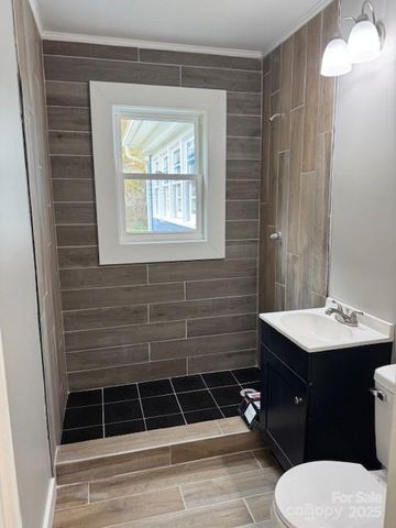 509 N Ransom Street, Gastonia, NC 28052