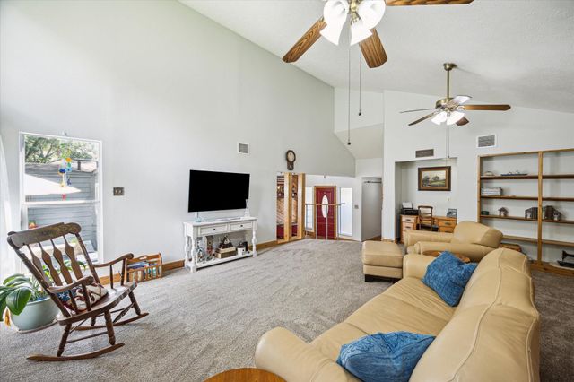 12534 Ravensway Drive, Cypress, TX 77429