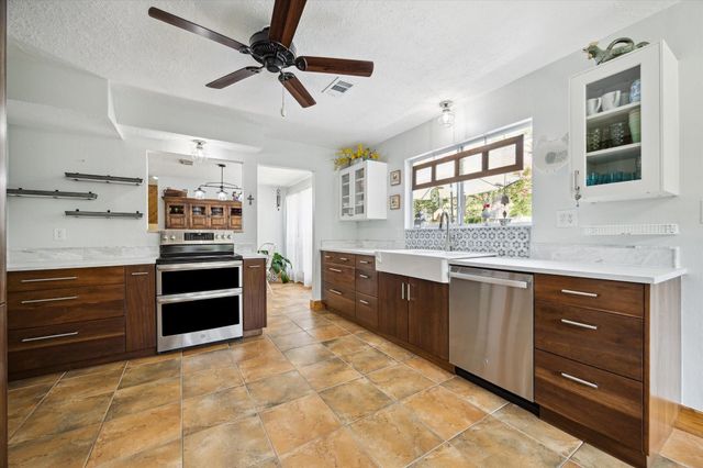 12534 Ravensway Drive, Cypress, TX 77429