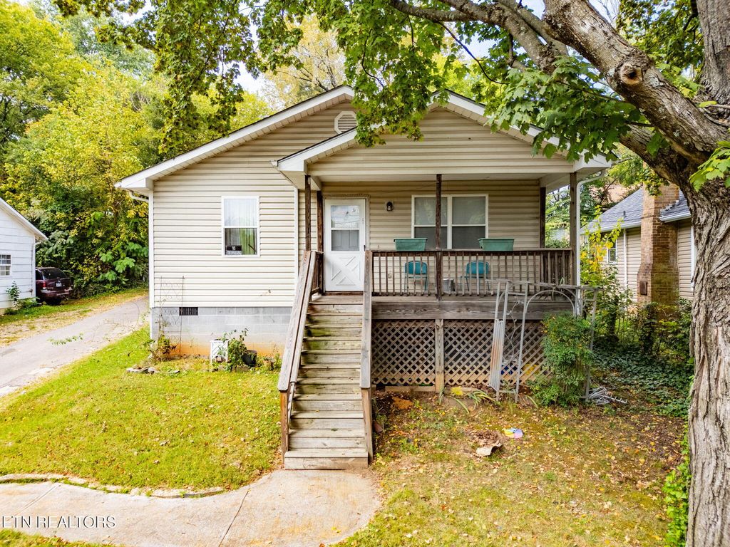 2709 Fillmore Ave, Knoxville, TN 37921