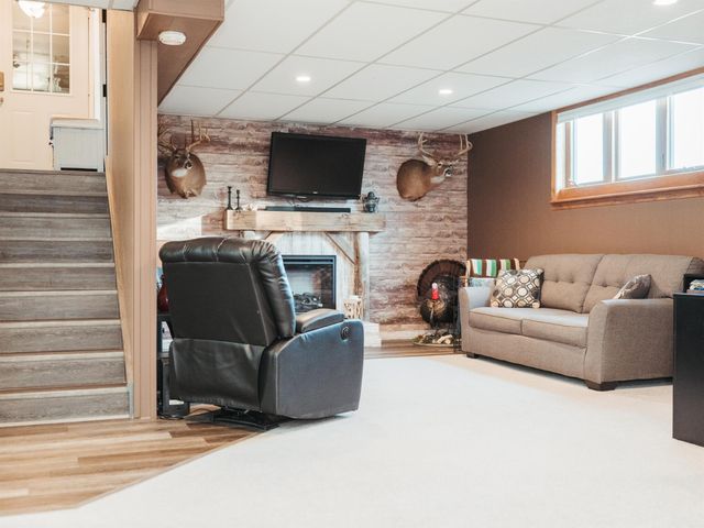 106 SW Reimer Street, Elkader, IA 52043