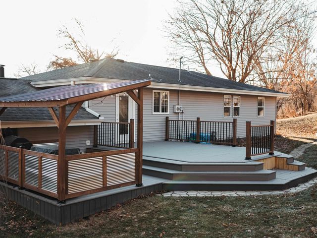 106 SW Reimer Street, Elkader, IA 52043