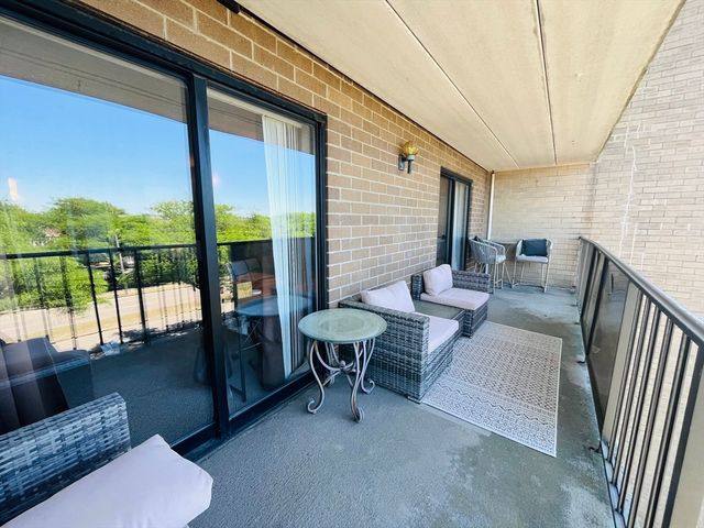 165 Quincy Shore Drive C42, Quincy, MA 02169