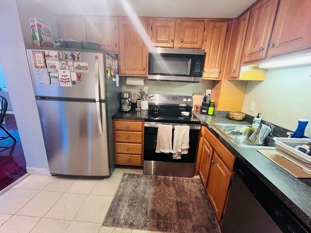 165 Quincy Shore Drive C42, Quincy, MA 02169