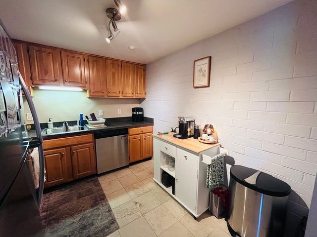 165 Quincy Shore Drive C42, Quincy, MA 02169