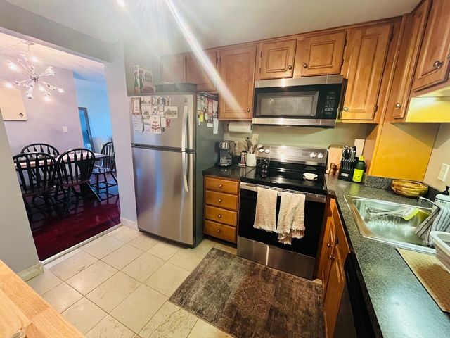 165 Quincy Shore Drive C42, Quincy, MA 02169