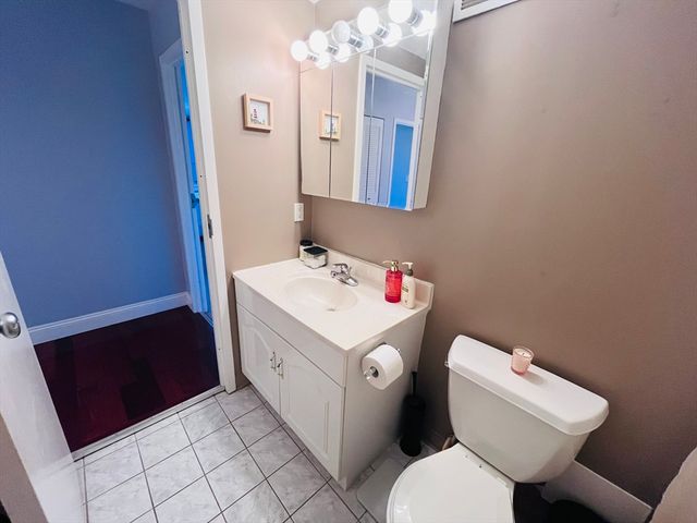 165 Quincy Shore Drive C42, Quincy, MA 02169