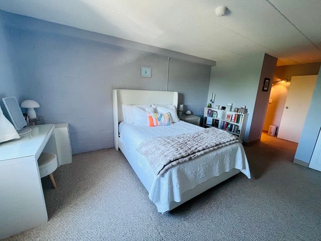 165 Quincy Shore Drive C42, Quincy, MA 02169