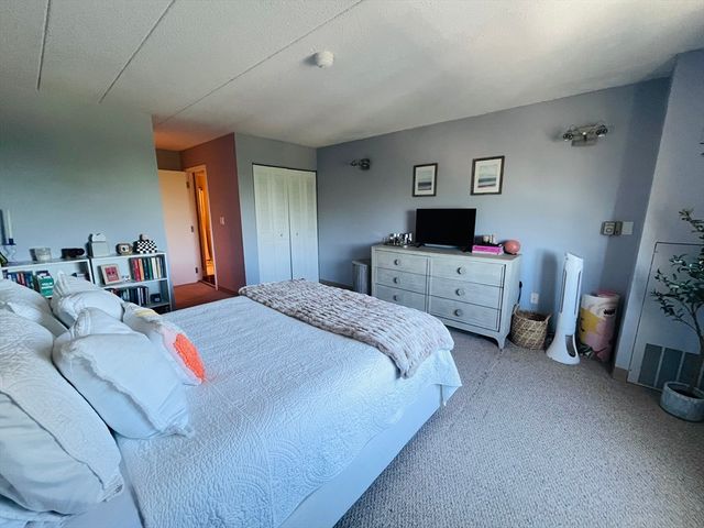 165 Quincy Shore Drive C42, Quincy, MA 02169