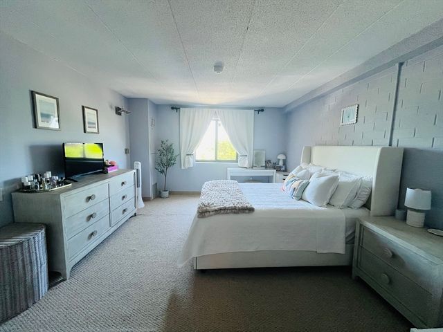 165 Quincy Shore Drive C42, Quincy, MA 02169