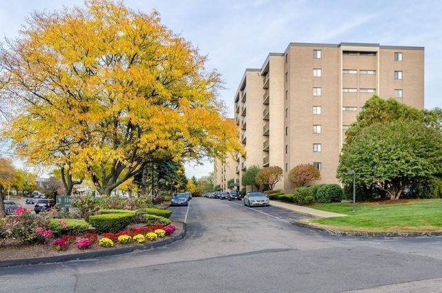165 Quincy Shore Drive C42, Quincy, MA 02169