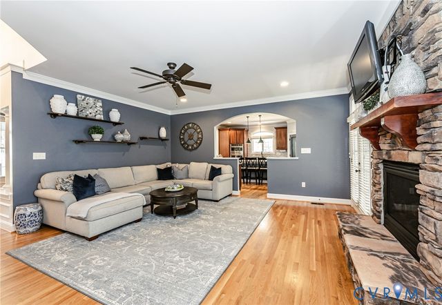 11315 Kings Pond Dr, Providence Forge, VA 23140