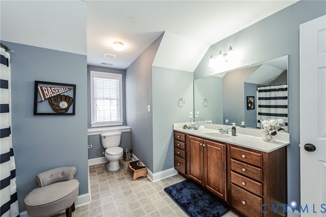 11315 Kings Pond Dr, Providence Forge, VA 23140