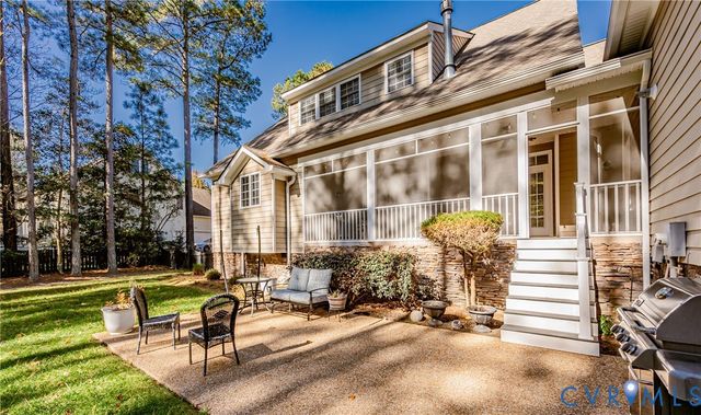 11315 Kings Pond Dr, Providence Forge, VA 23140