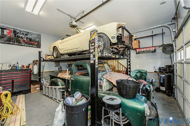 11315 Kings Pond Dr, Providence Forge, VA 23140