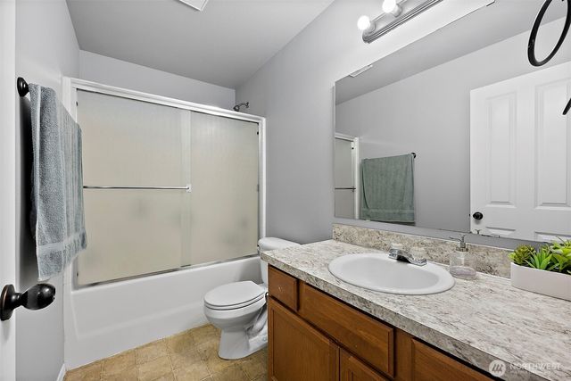 5901 111th St Ct E Court E #10, Puyallup, WA 98373