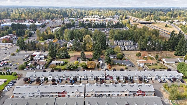 5901 111th St Ct E Court E #10, Puyallup, WA 98373