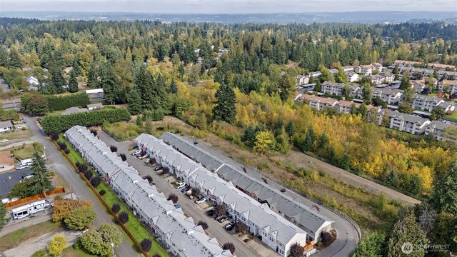 5901 111th St Ct E Court E #10, Puyallup, WA 98373