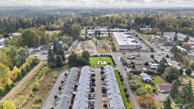 5901 111th St Ct E Court E #10, Puyallup, WA 98373