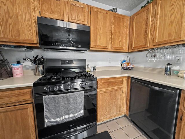 5723 Aida Road NW, Albuquerque, NM 87114